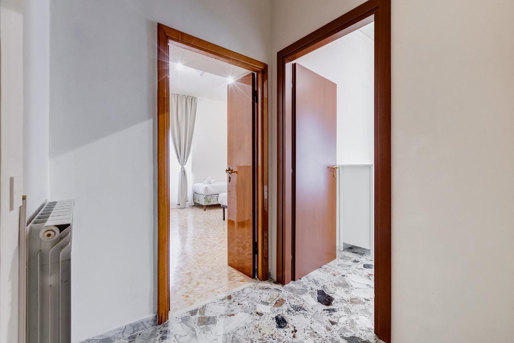 Vivilo Collection - San Vito View Apartment - 3 Bdr 2 Baths Róma Kültér fotó