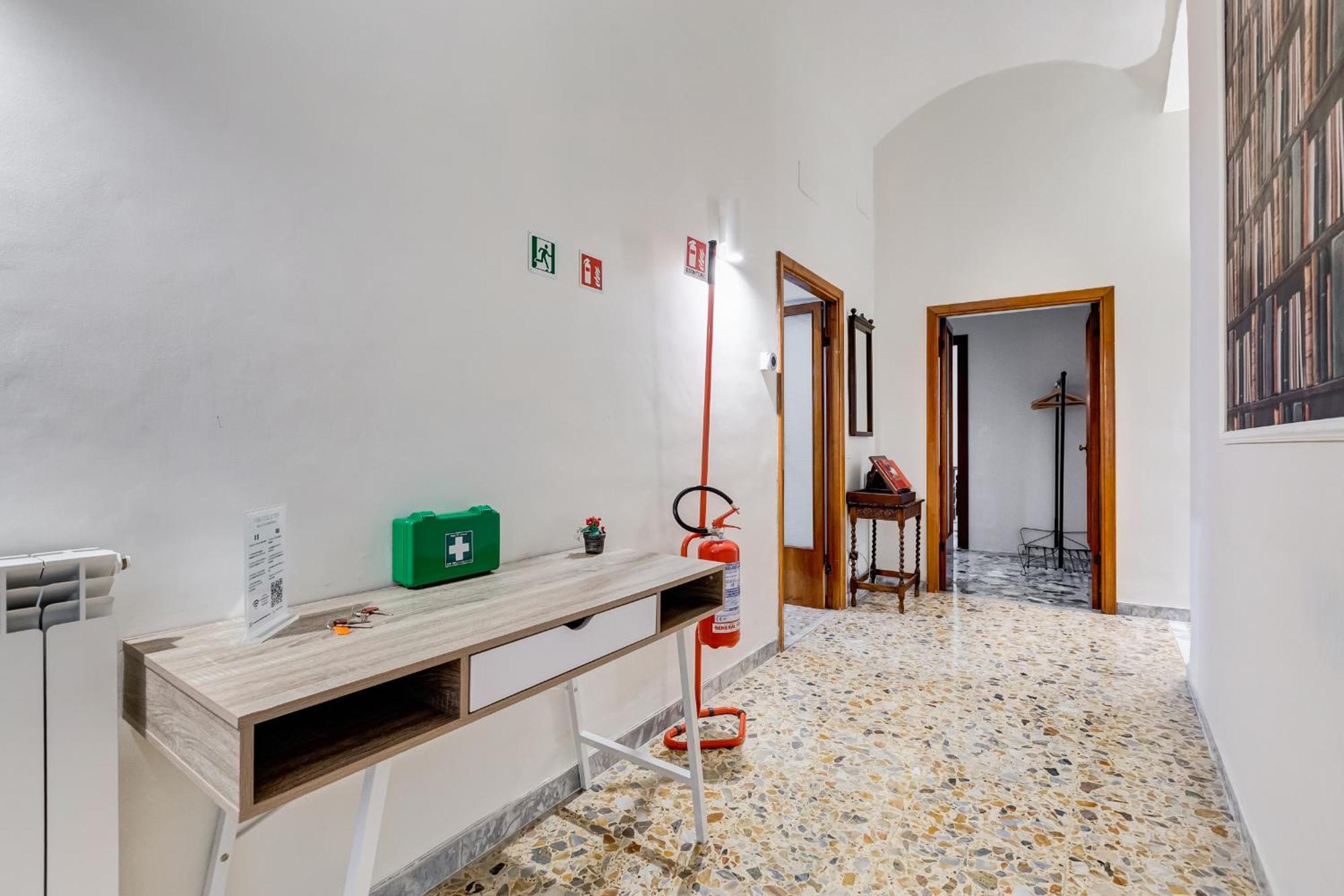 Vivilo Collection - San Vito View Apartment - 3 Bdr 2 Baths Róma Kültér fotó