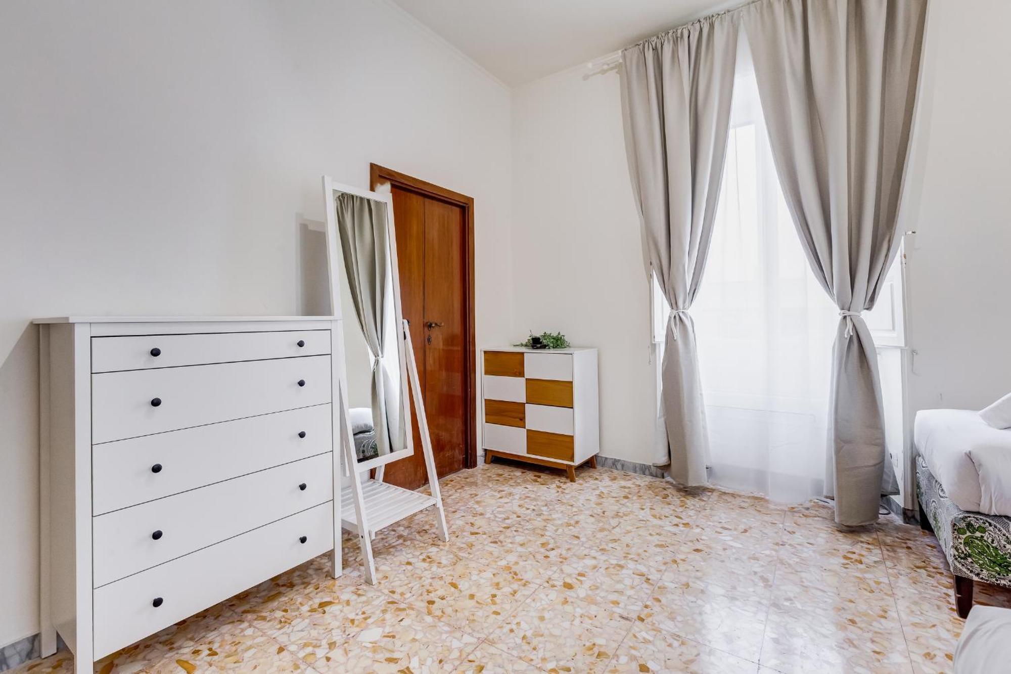 Vivilo Collection - San Vito View Apartment - 3 Bdr 2 Baths Róma Kültér fotó